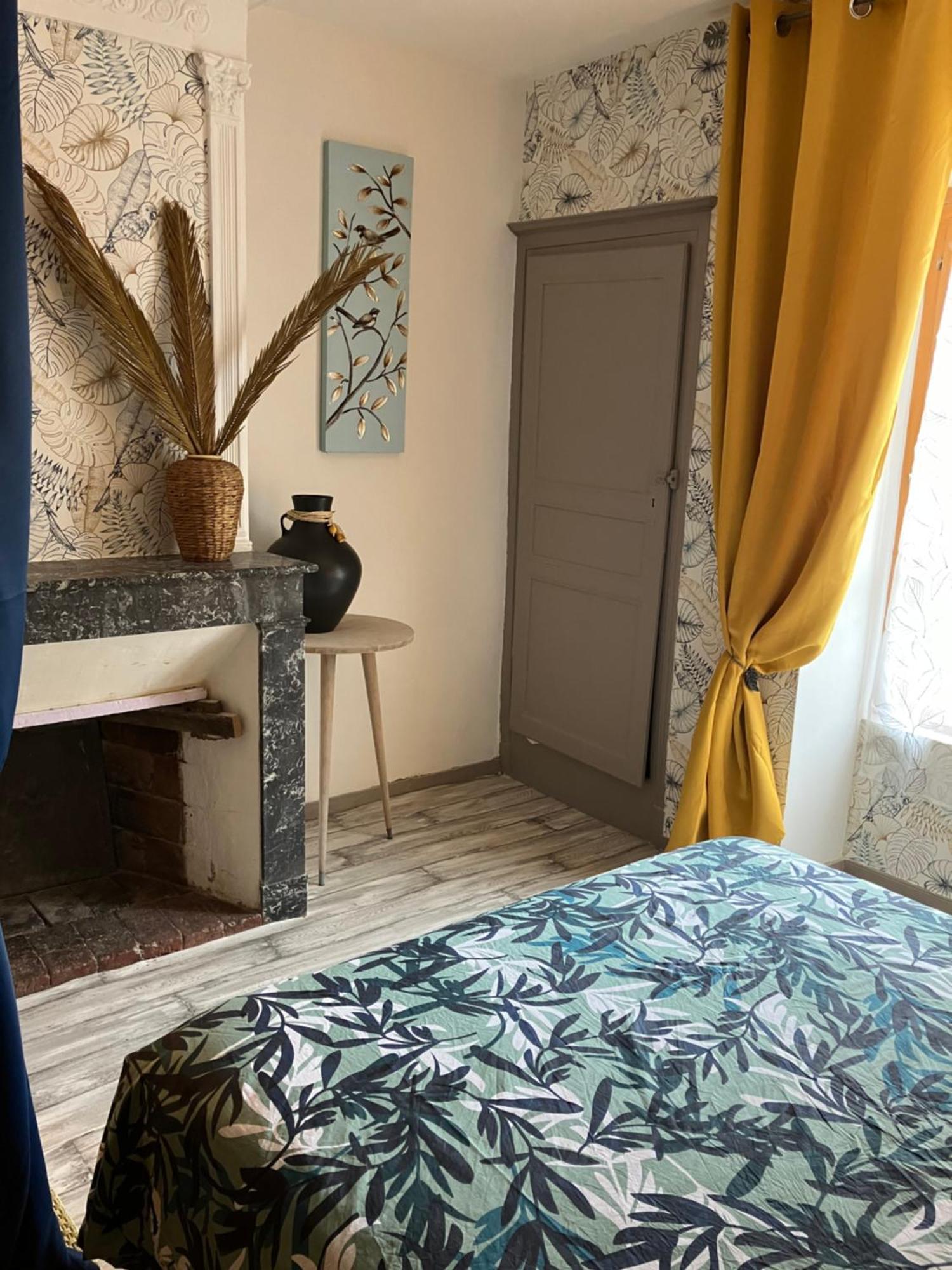 Charmante Maison En Pierres Precy-le-Sec Esterno foto